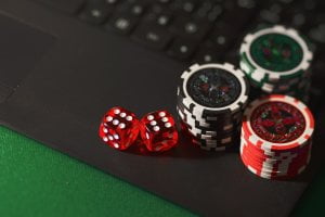 オンラインカジノの人気のヒミツ！プレイヤーを魅了する5つの理由