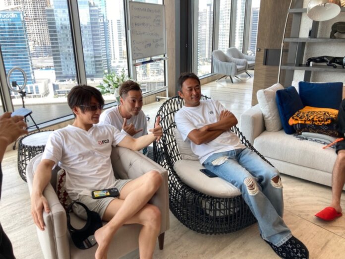 とうとう帰国し逮捕！ガーシーはドバイでどんな豪遊生活を送っていた？